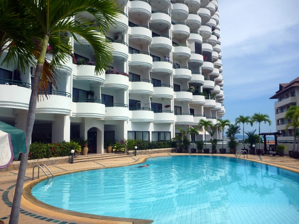 Pattaya Pratumnak: Star Beach Condo